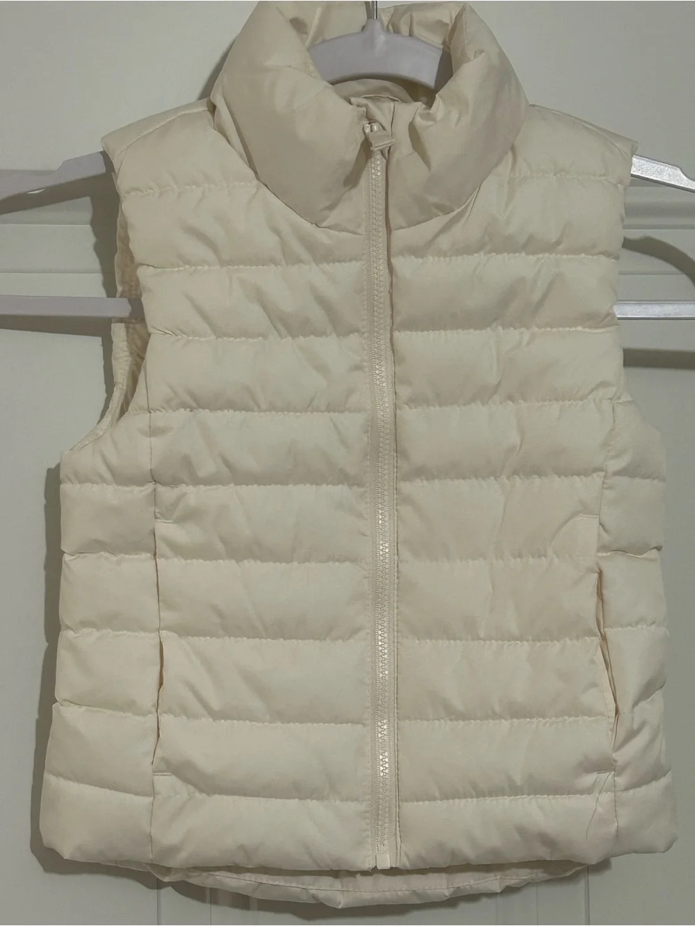 Old Navy Cream Quilted Puffer Vest